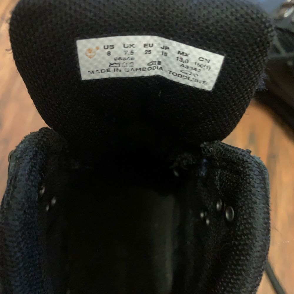 Toddler Timberland boots - Picture 3 of 4